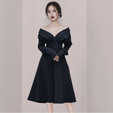 Poshoot influencer dress to impress Niche High-End Black V-neck Sling Long Sleeve Waist-Tight Large Swing Dress Elegant Light Luxury Host Evening Dress