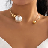 Elegant Goth Big White Imitation Pearl Choker Necklace for Women Ball Pendant Clavicle Chain Wedding Jewelry Collares 2022 New