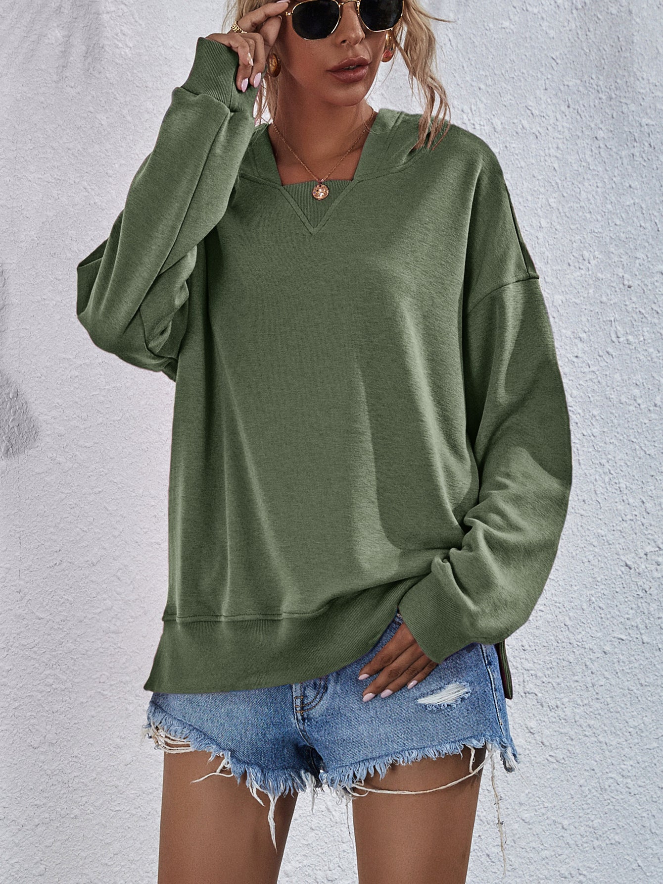 POSHOOT AUTUMN OUTFITS     Dropped Shoulder Slit Hoodie