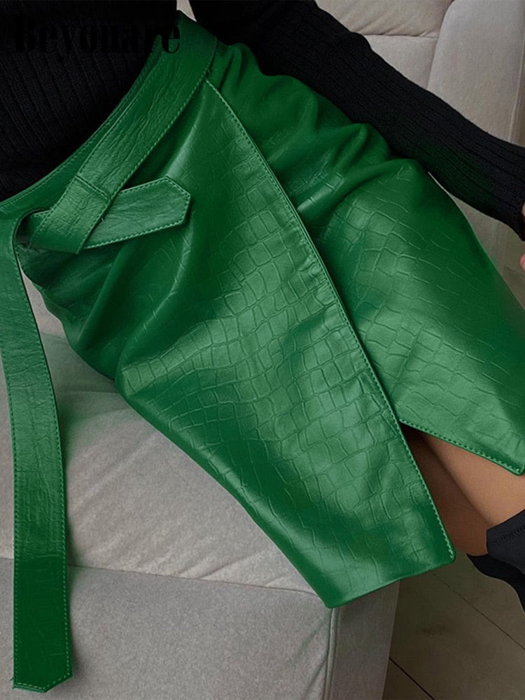 POSHOOT Beyouare Faux Leather Crocodile Pattern A-Line Skirt Women Fashion Elegant Solid Green High Waist Split Mini Skirts 2022 Autumn